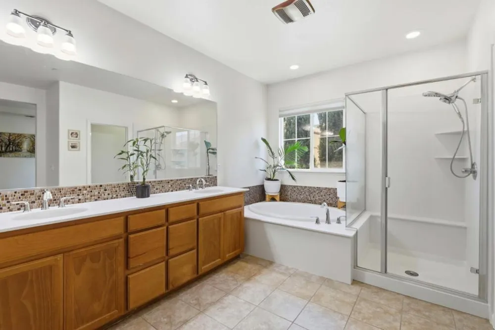 6567 Sanchez Place Gilroy, CA 95020
