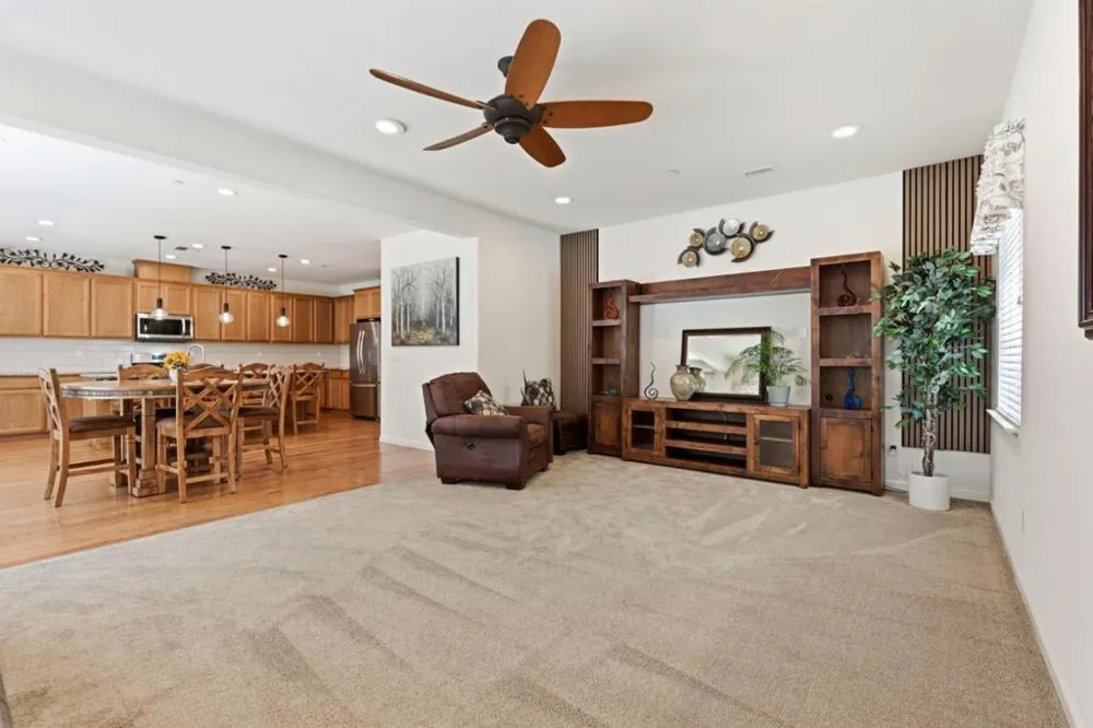 6567 Sanchez Place Gilroy, CA 95020