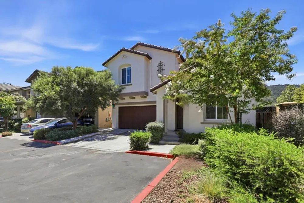 6567 Sanchez Place Gilroy, CA 95020