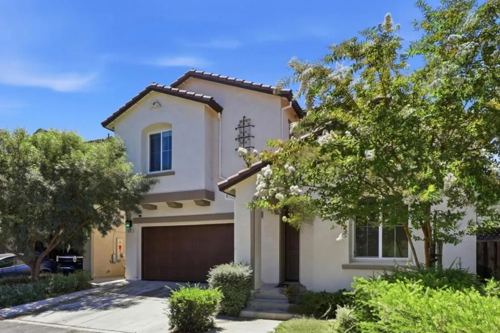 6567 Sanchez Place Gilroy, CA 95020