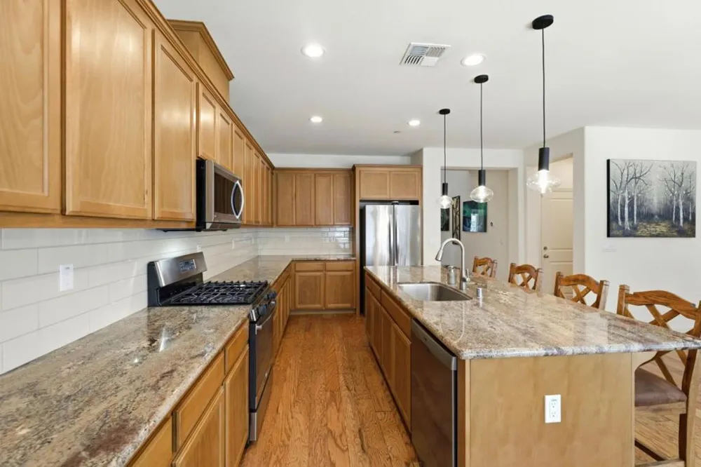 6567 Sanchez Place Gilroy, CA 95020