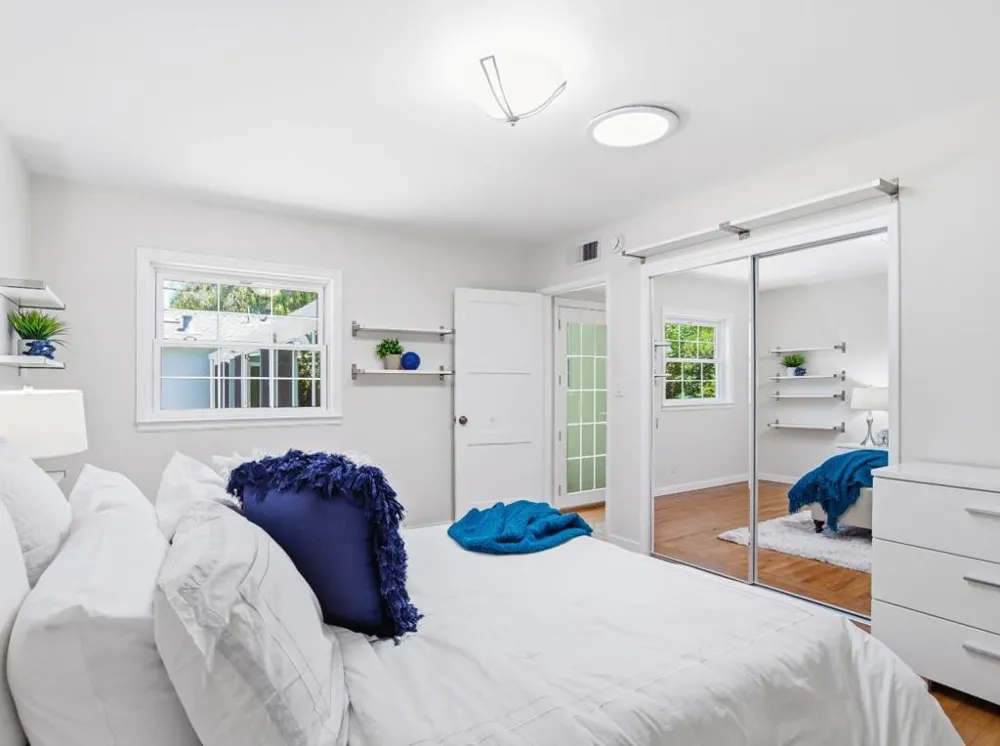 495 Arboleda Drive Los Altos, CA 94024