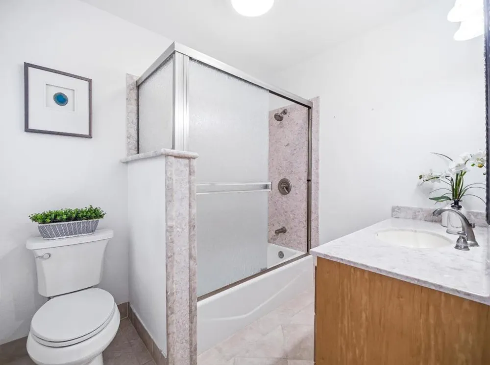 495 Arboleda Drive Los Altos, CA 94024