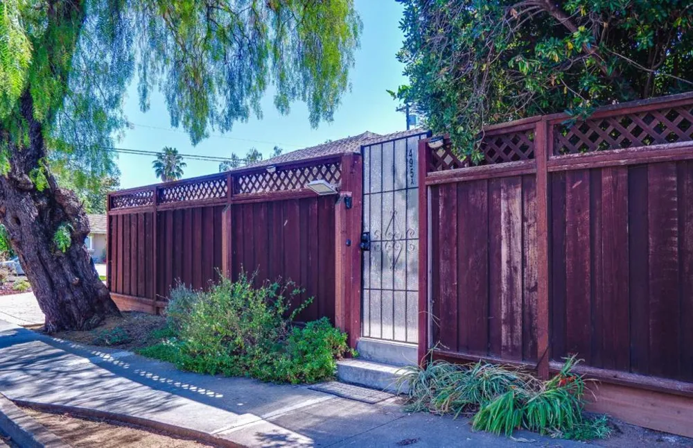 495 Arboleda Drive Los Altos, CA 94024