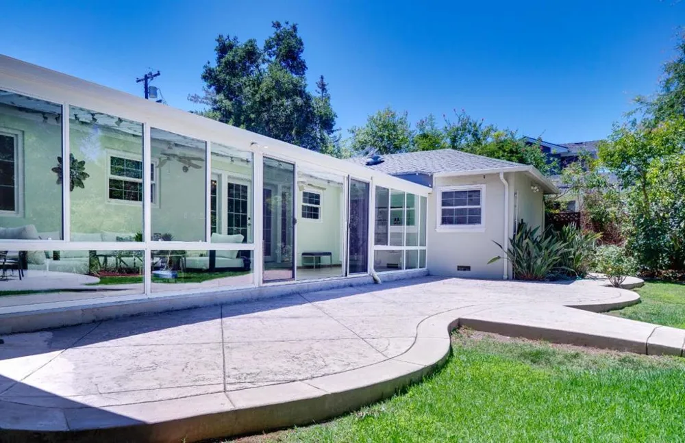 495 Arboleda Drive Los Altos, CA 94024