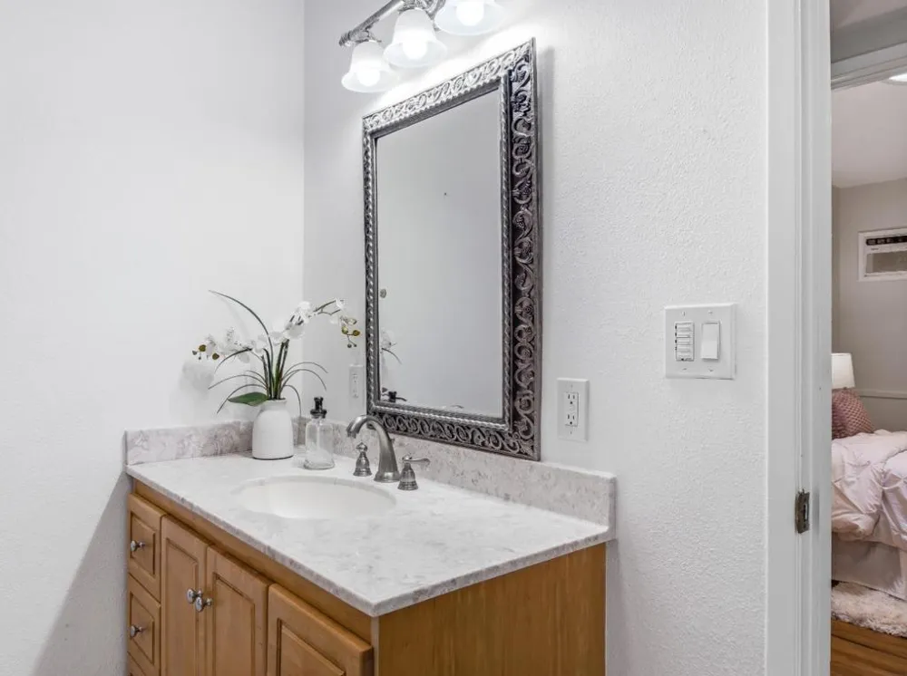 495 Arboleda Drive Los Altos, CA 94024