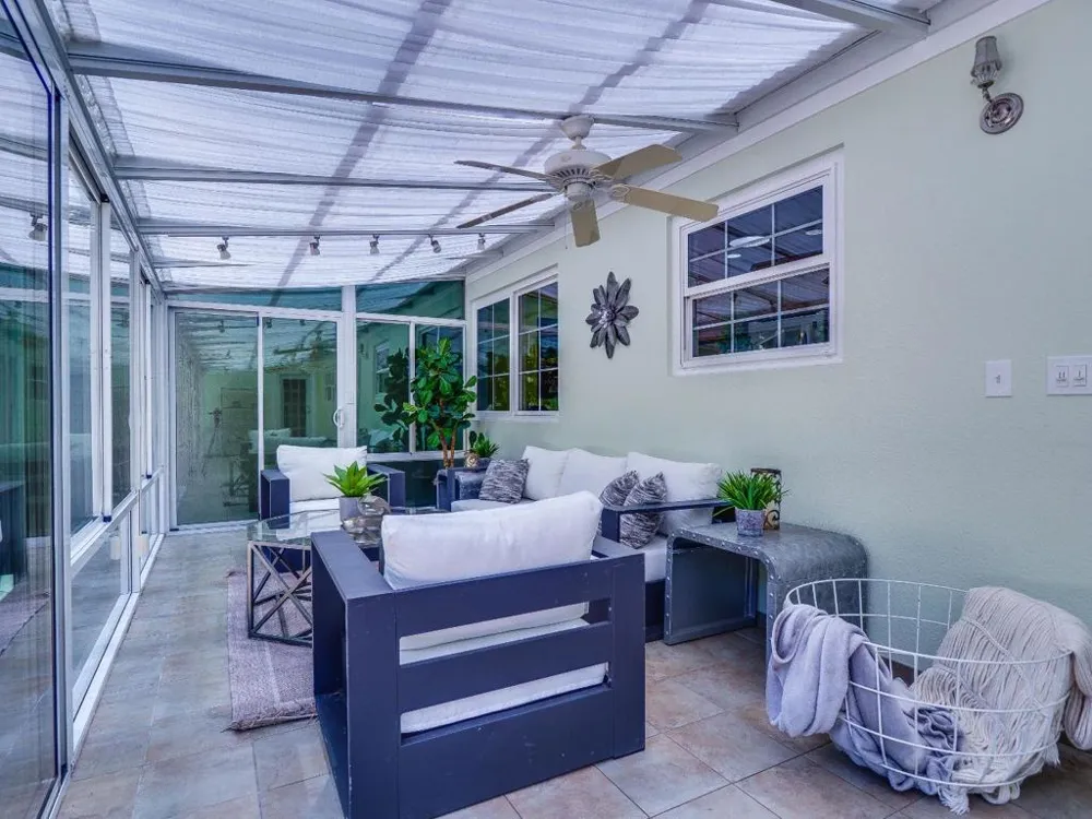 495 Arboleda Drive Los Altos, CA 94024