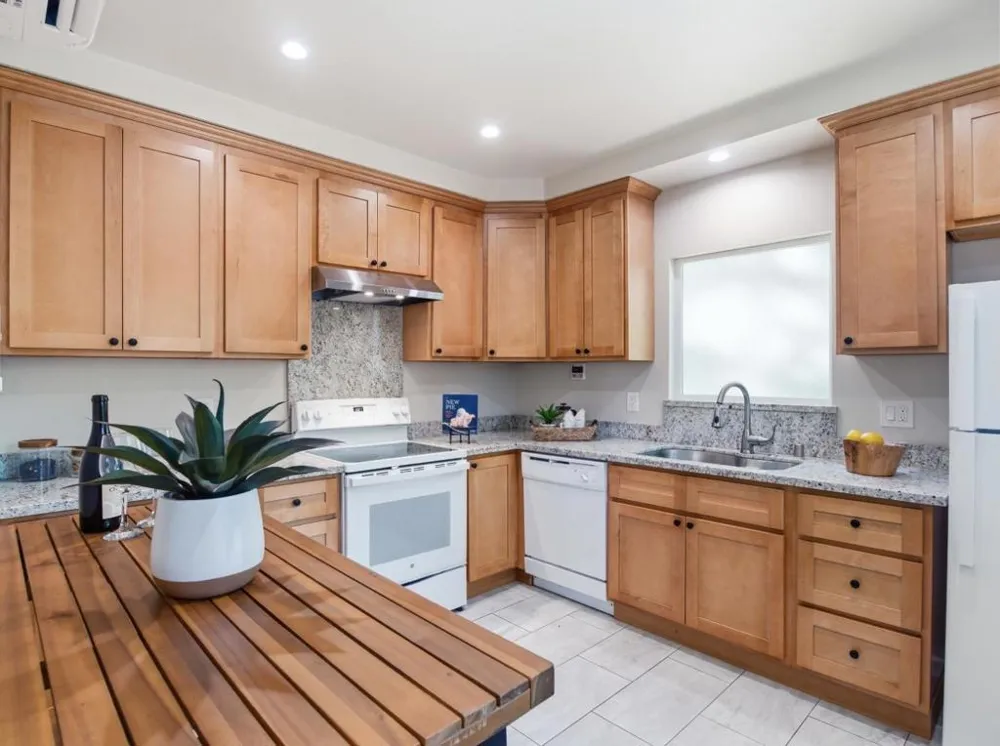495 Arboleda Drive Los Altos, CA 94024
