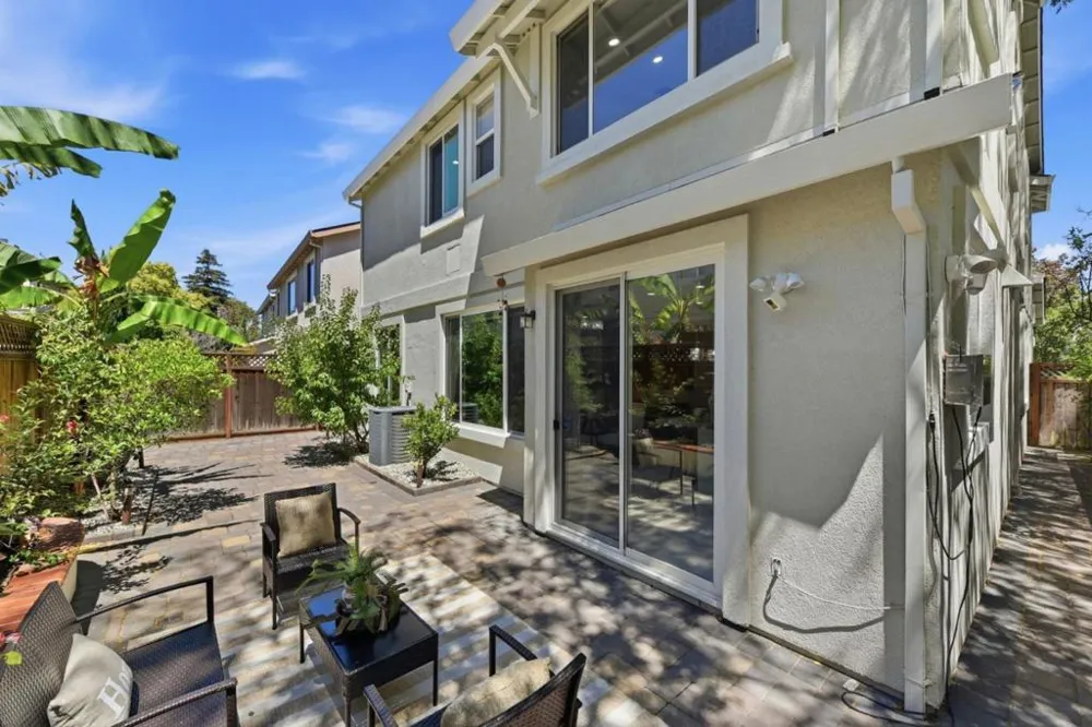 2044 Finley Place Santa Clara, CA 95050