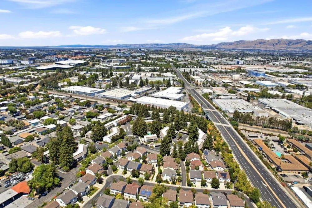 2044 Finley Place Santa Clara, CA 95050