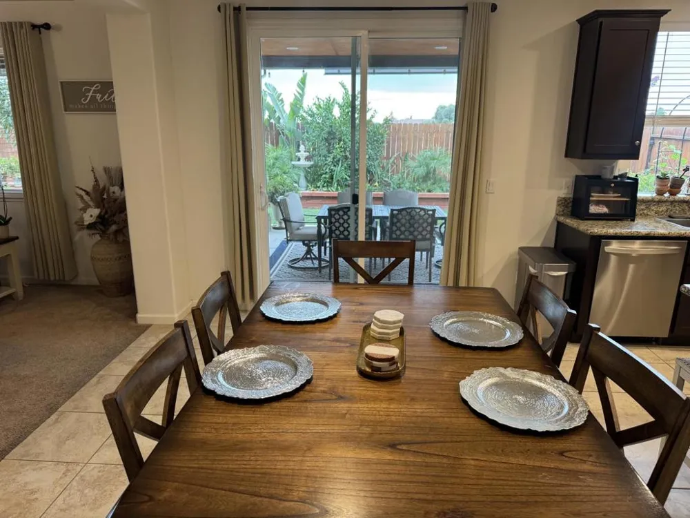 1952 Gus Villalta Drive Los Banos, CA 93635