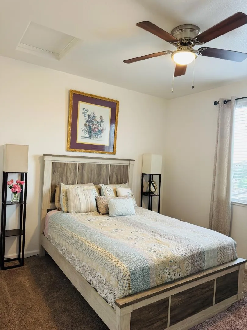 1952 Gus Villalta Drive Los Banos, CA 93635
