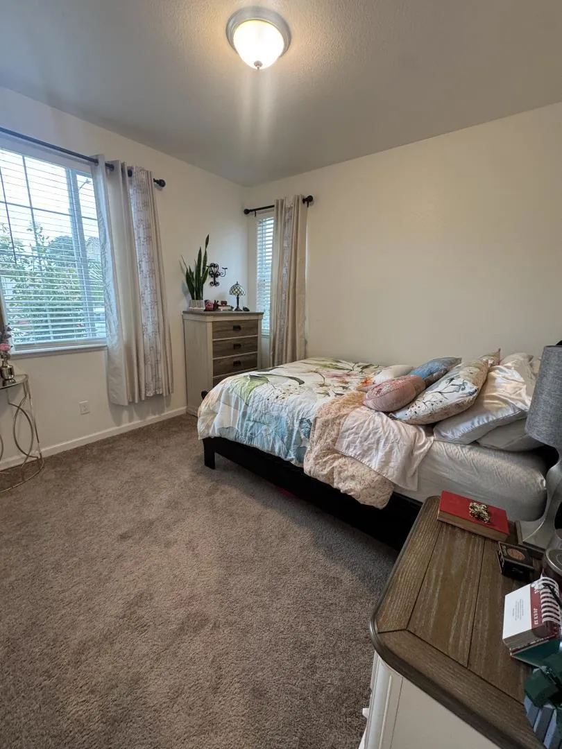 1952 Gus Villalta Drive Los Banos, CA 93635