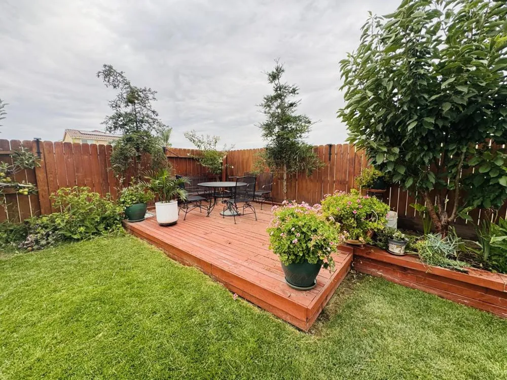 1952 Gus Villalta Drive Los Banos, CA 93635