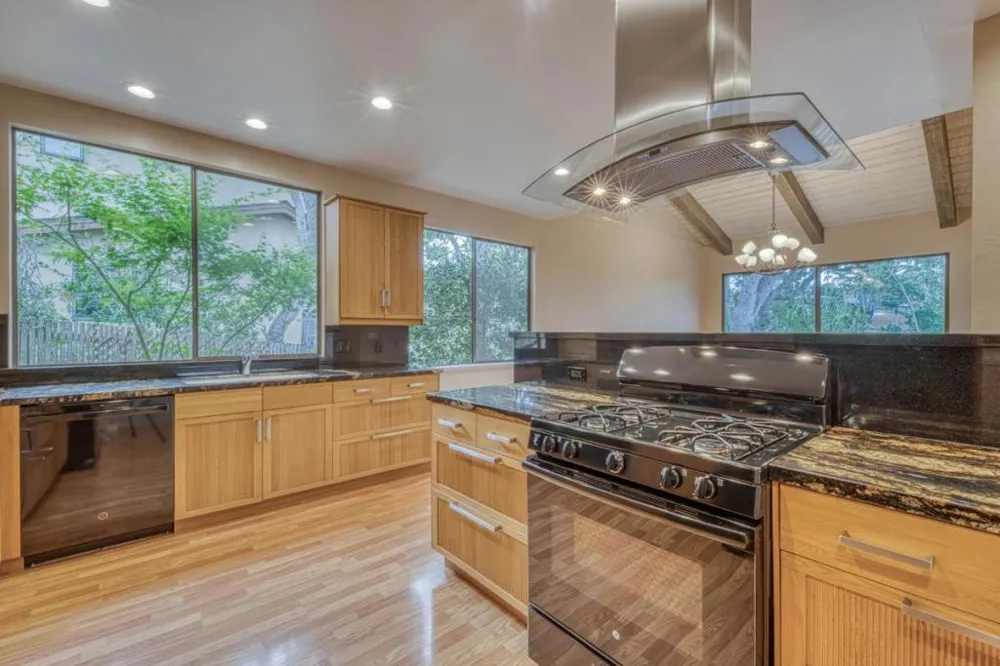 1052 San Carlos Road Pebble Beach, CA 93953