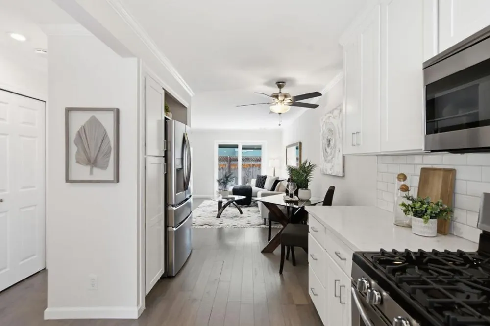 445 Oak Avenue Redwood City, CA 94061