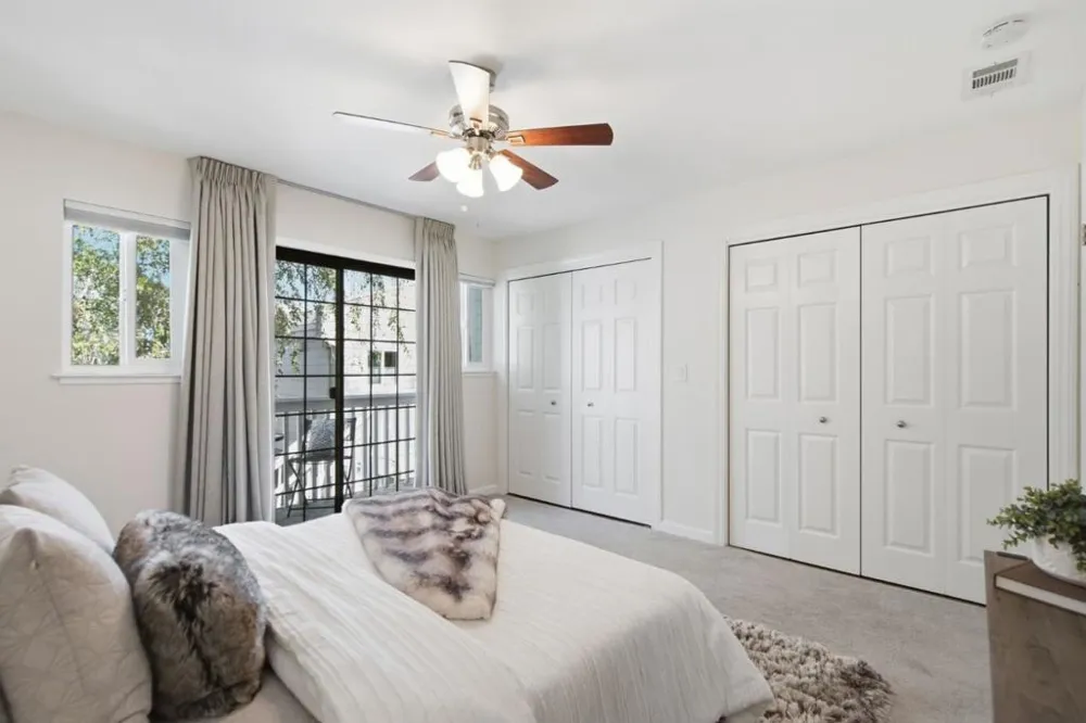 445 Oak Avenue Redwood City, CA 94061