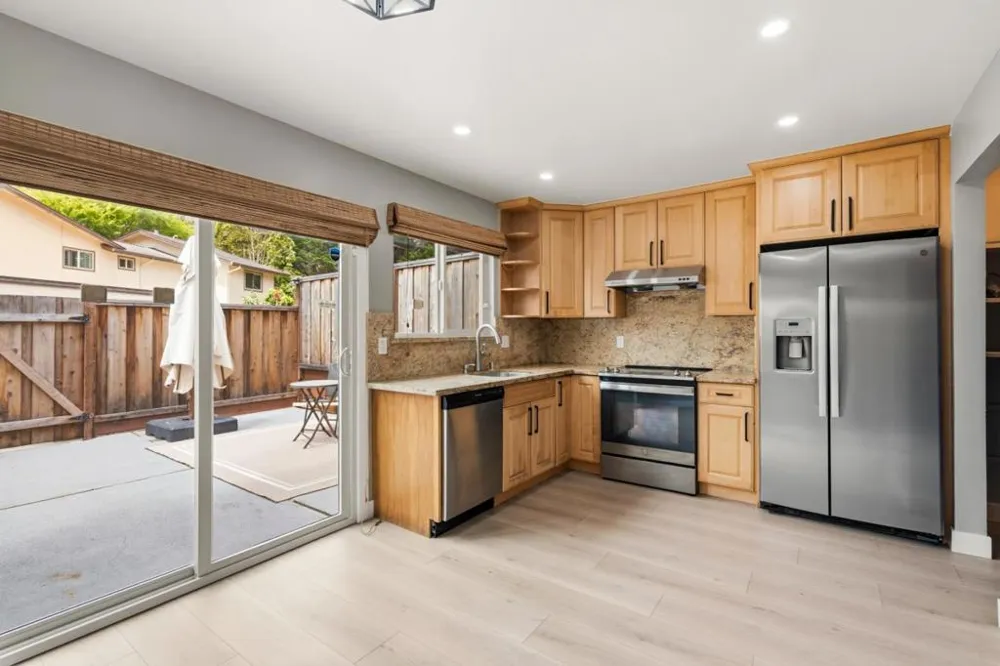 1181 Oddstad Boulevard Pacifica, CA 94044