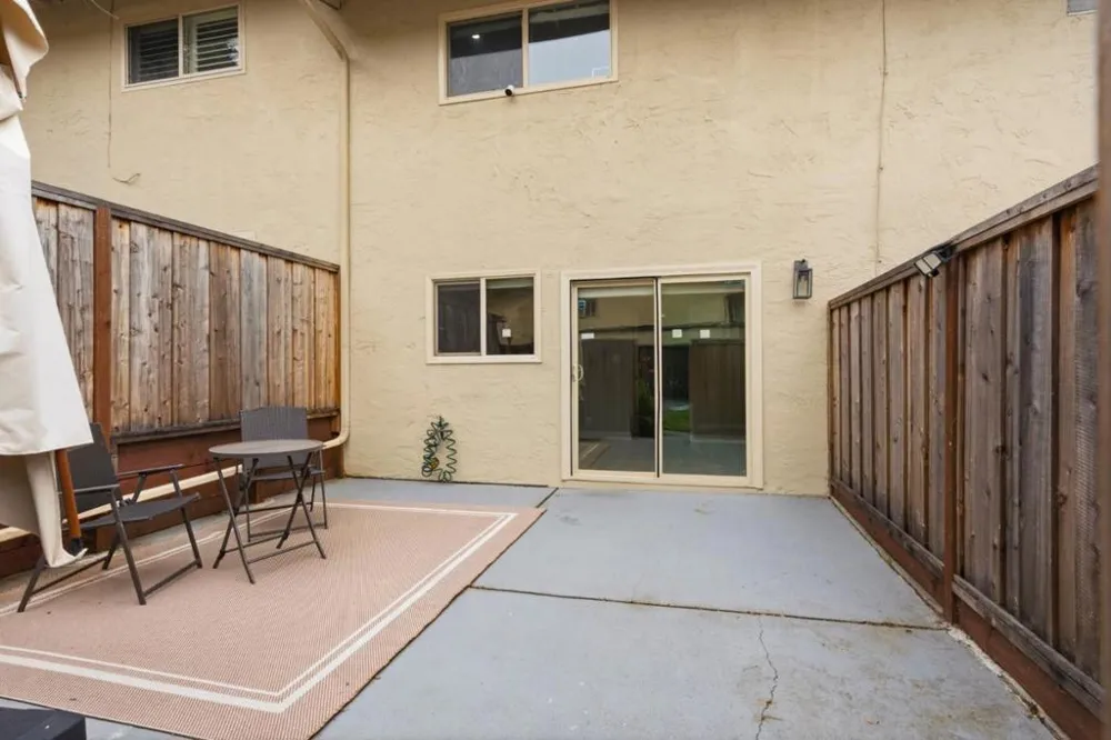 1181 Oddstad Boulevard Pacifica, CA 94044