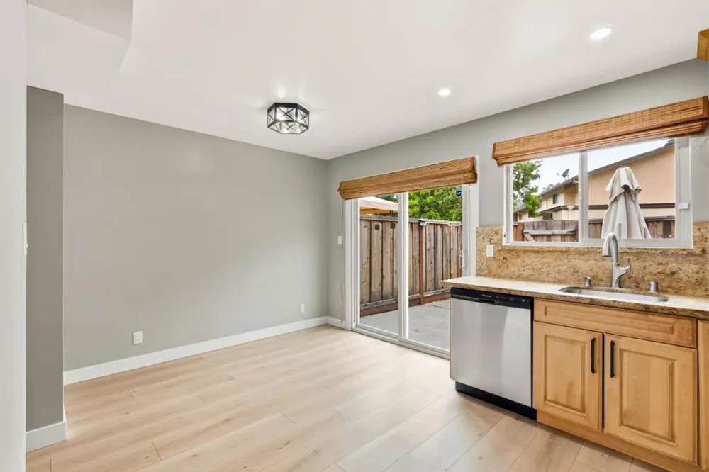 1181 Oddstad Boulevard Pacifica, CA 94044