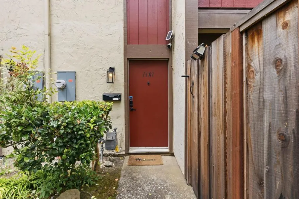 1181 Oddstad Boulevard Pacifica, CA 94044