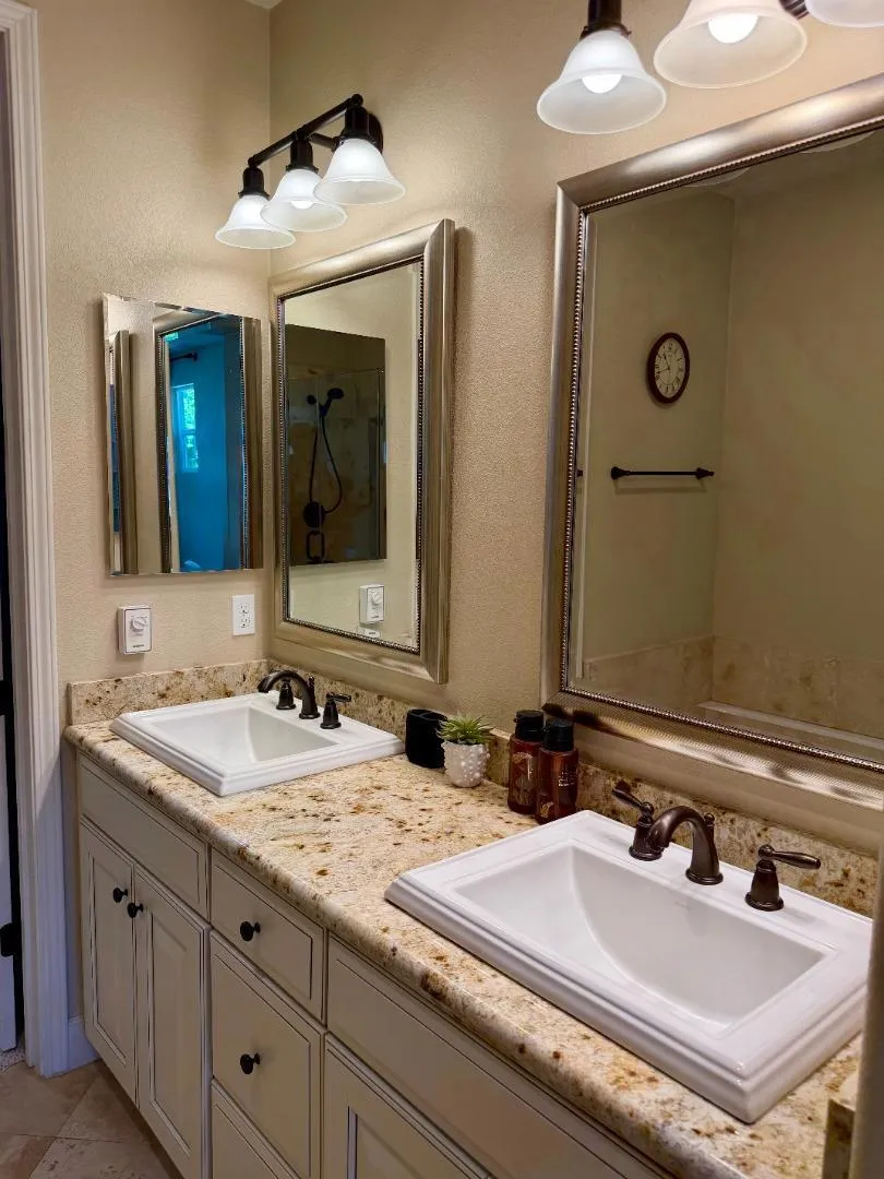 496 Rialto Place San Jose, CA 95128