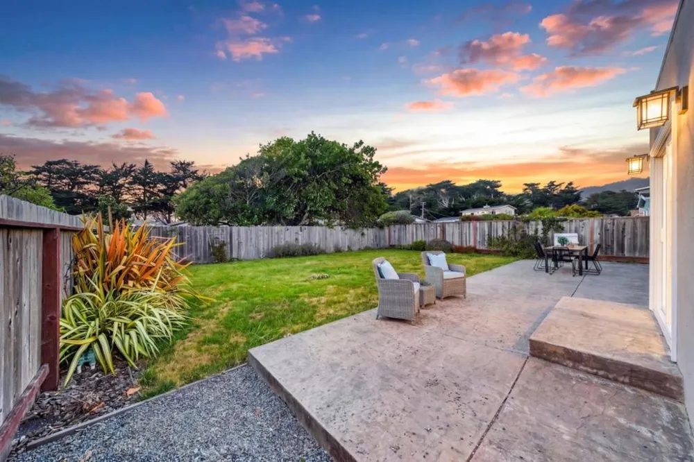 339 Greenway Drive Pacifica, CA 94044