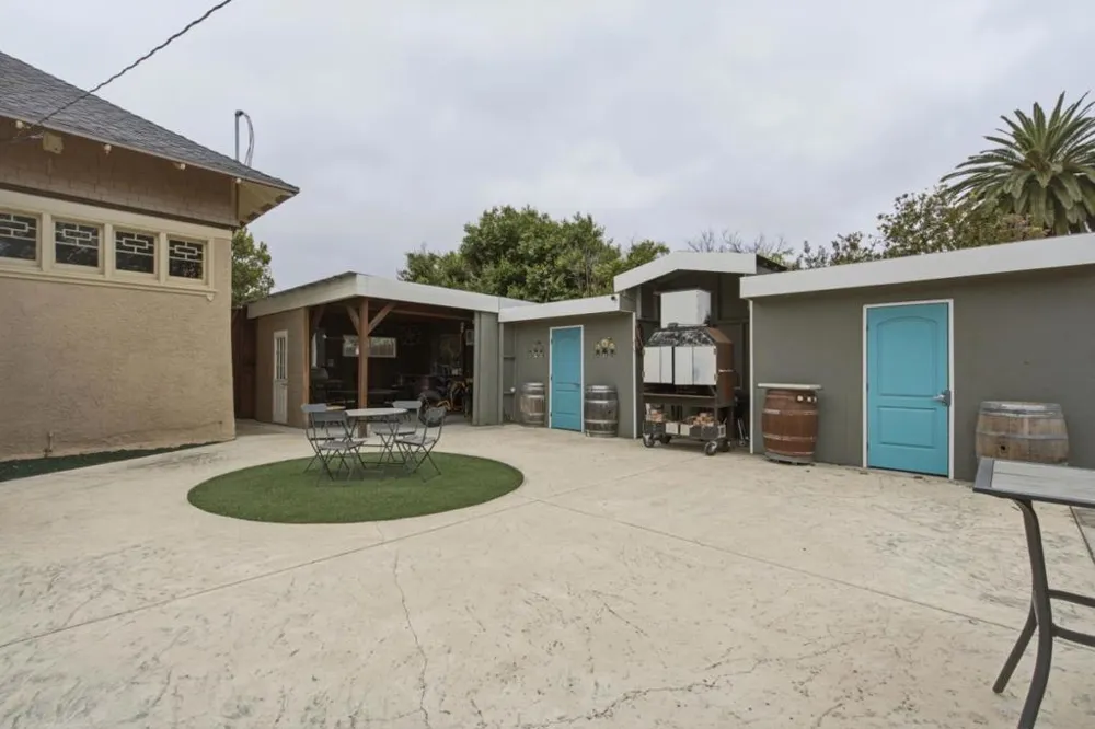 862 4th Street Hollister, CA 95023