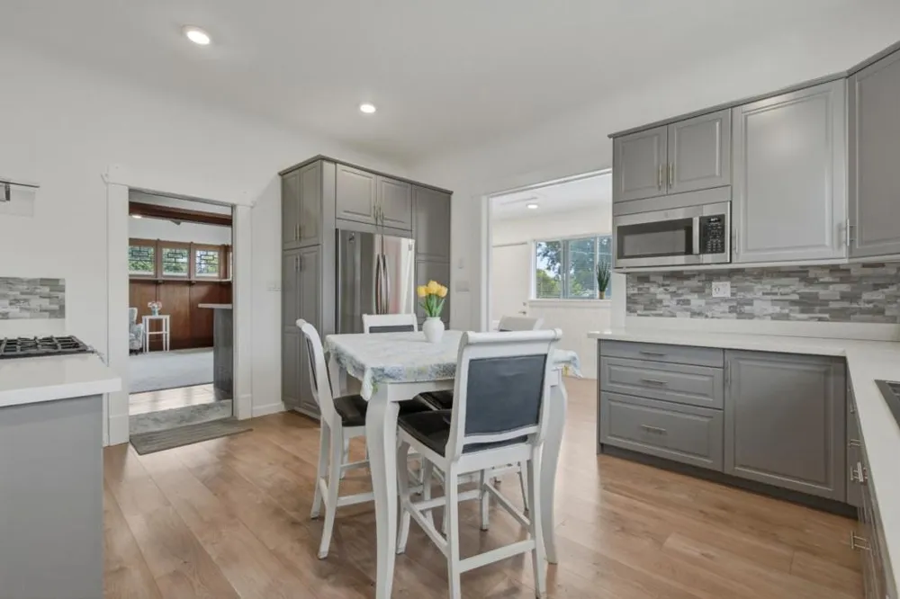 862 4th Street Hollister, CA 95023