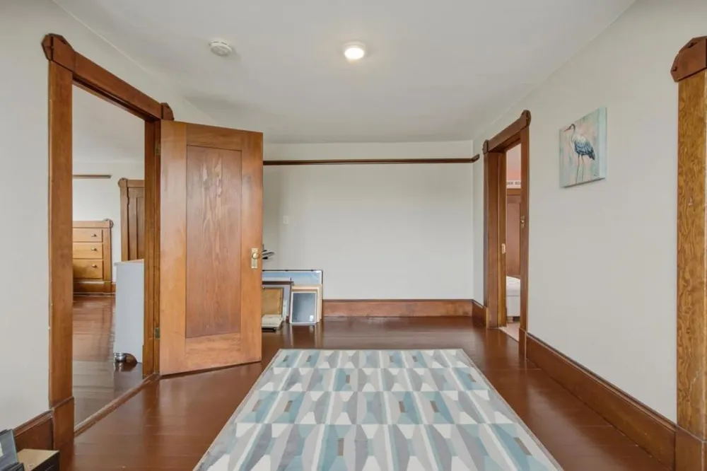862 4th Street Hollister, CA 95023