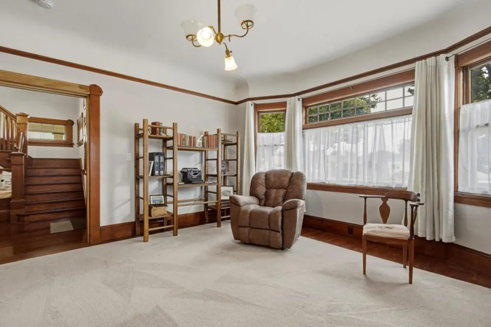 862 4th Street Hollister, CA 95023