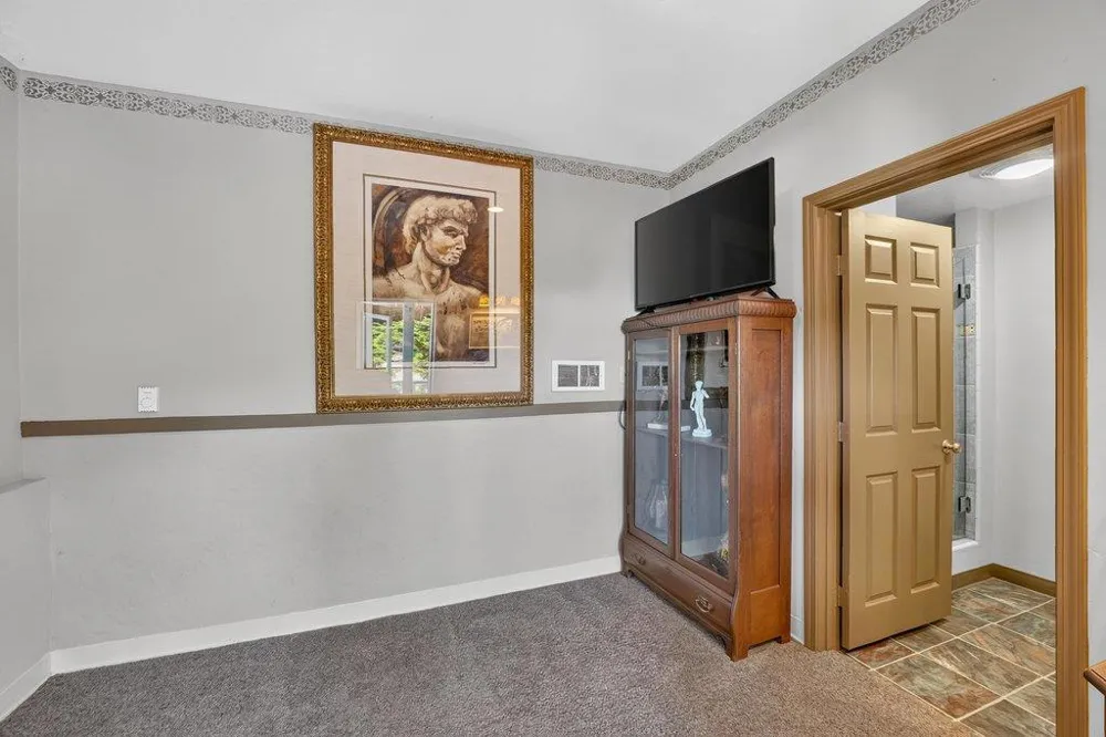 52 Sunset Drive Watsonville, CA 95076