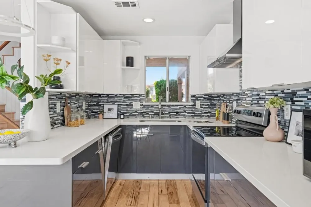 1594 Brookvale Drive San Jose, CA 95129