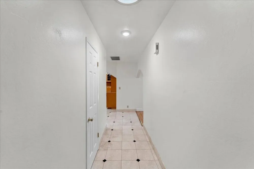 2099 Emory Street San Jose, CA 95128