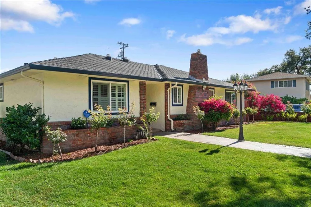2099 Emory Street San Jose, CA 95128