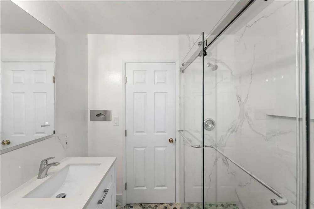 2099 Emory Street San Jose, CA 95128