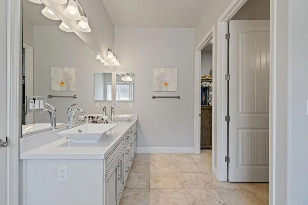 806 Fairywren Court Lincoln, CA 95648