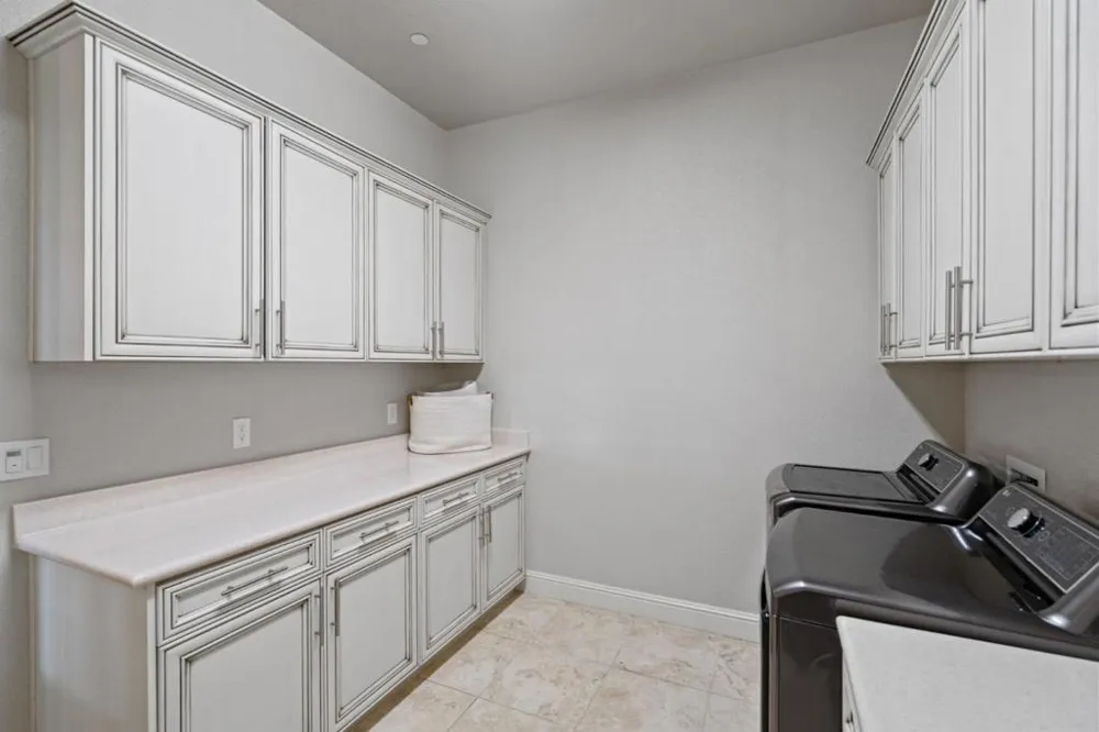 806 Fairywren Court Lincoln, CA 95648