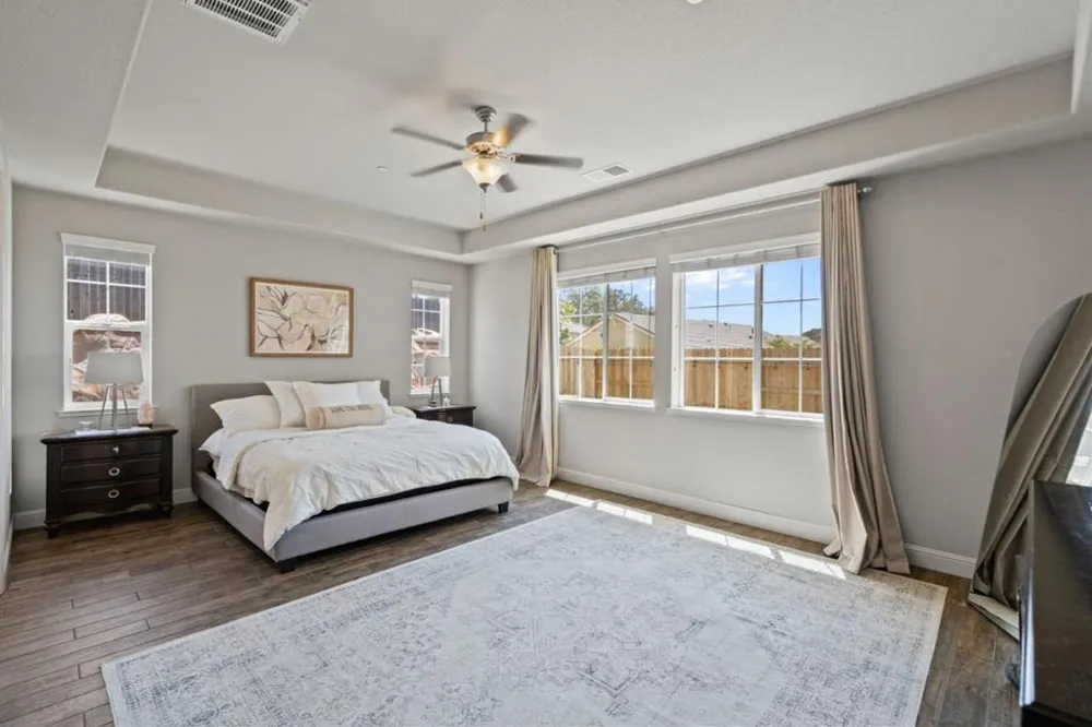 806 Fairywren Court Lincoln, CA 95648