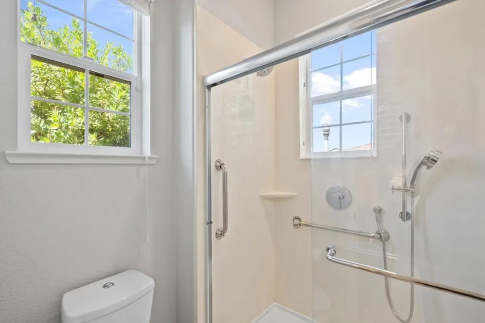 806 Fairywren Court Lincoln, CA 95648