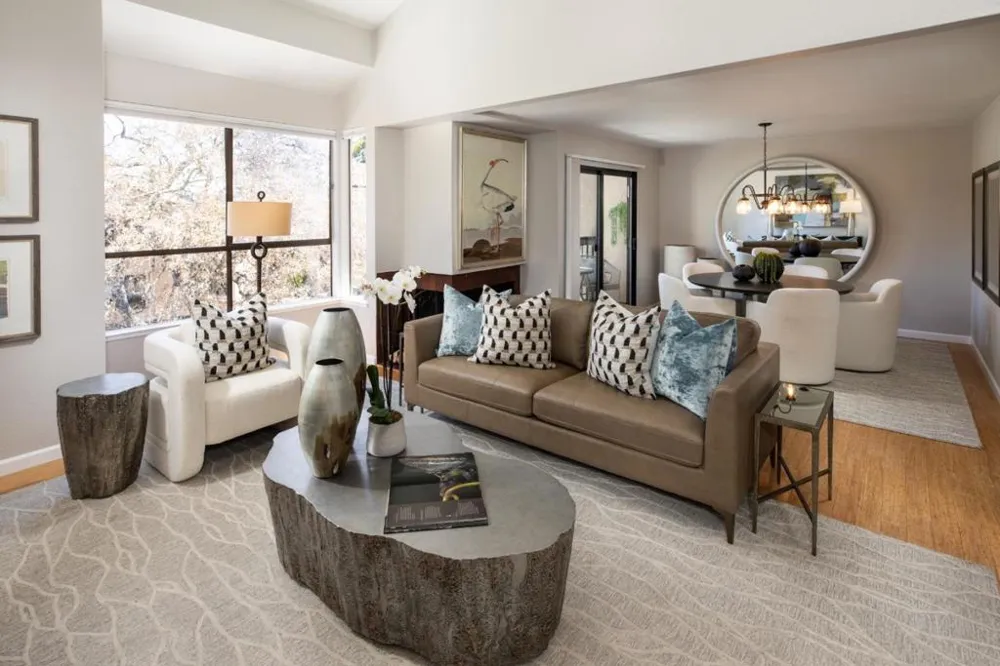 2379 Lyall Way Belmont, CA 94002