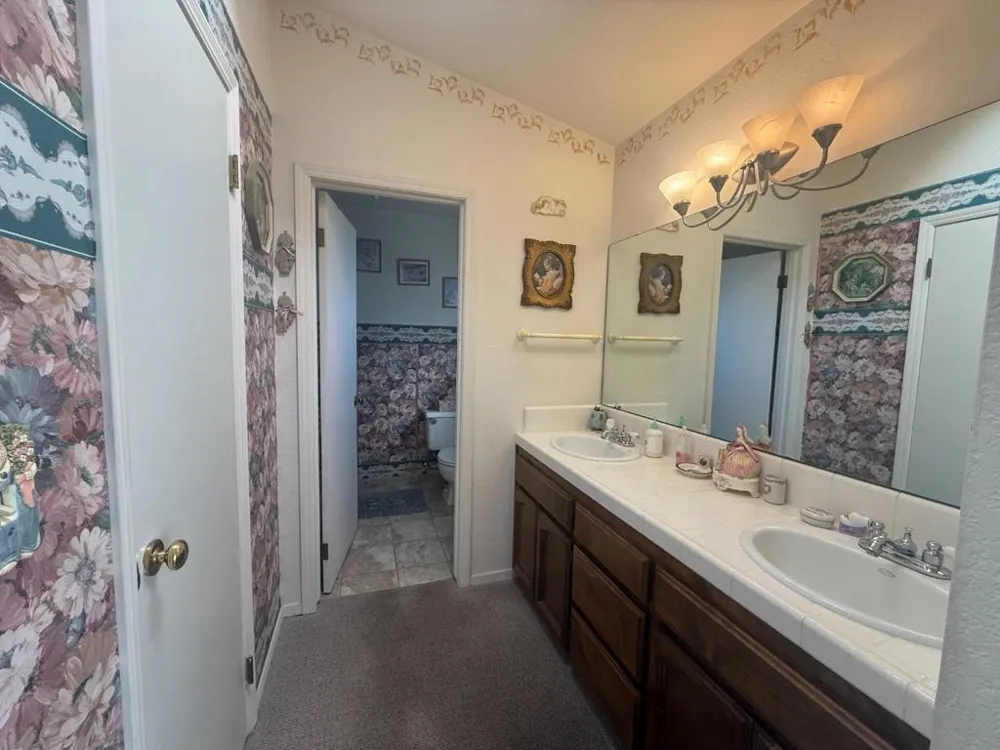 46085 Pine Meadow Drive King City, CA 93930