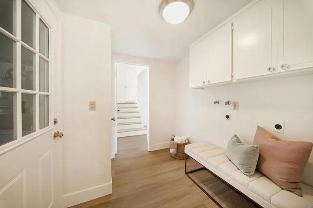 15055 Blossom Hill Road Los Gatos, CA 95032