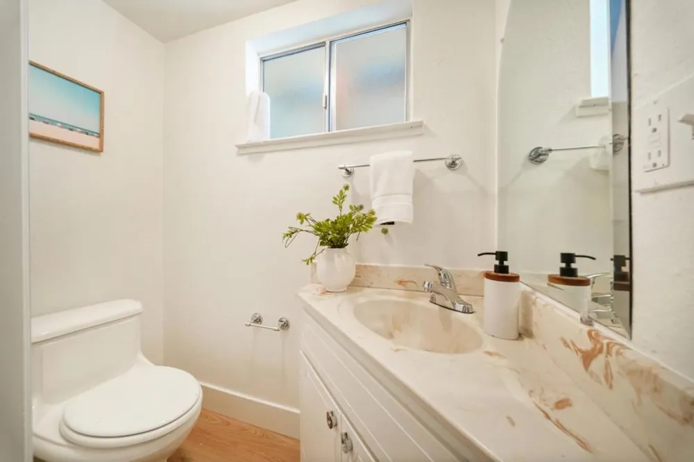 15055 Blossom Hill Road Los Gatos, CA 95032