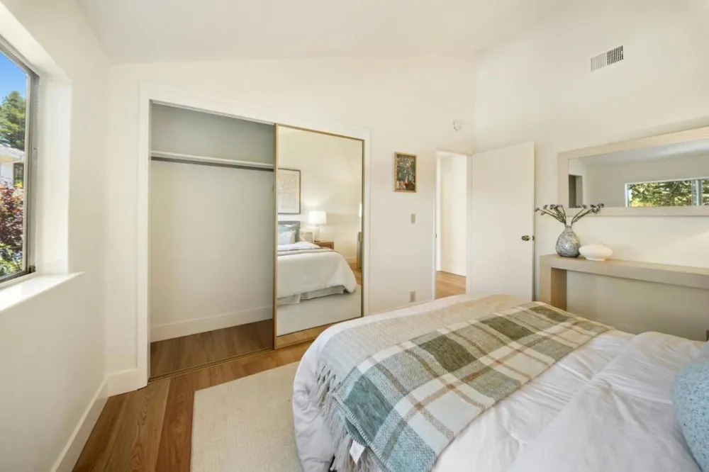 15055 Blossom Hill Road Los Gatos, CA 95032