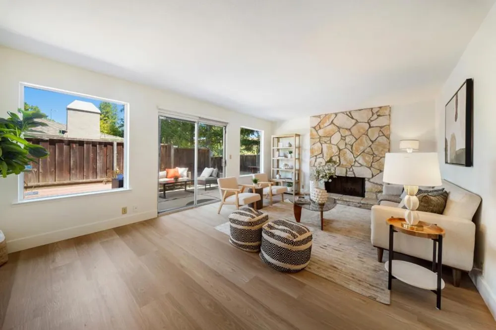 15055 Blossom Hill Road Los Gatos, CA 95032