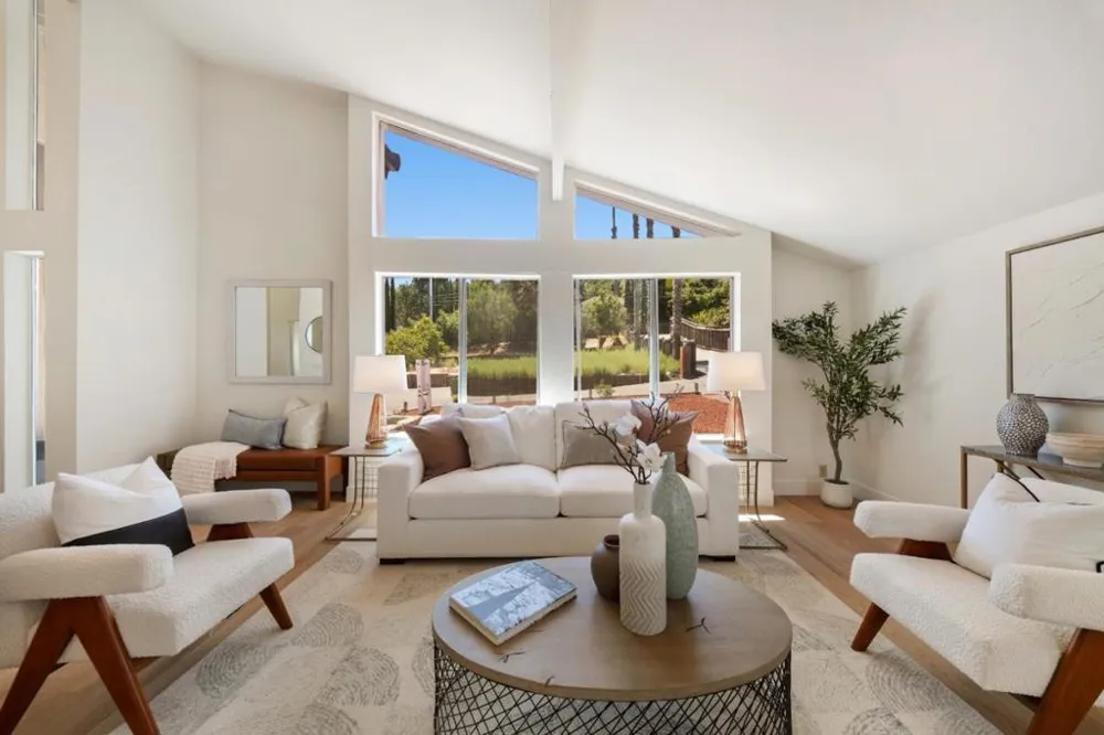 15055 Blossom Hill Road Los Gatos, CA 95032
