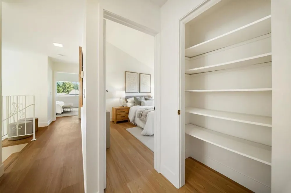 15055 Blossom Hill Road Los Gatos, CA 95032