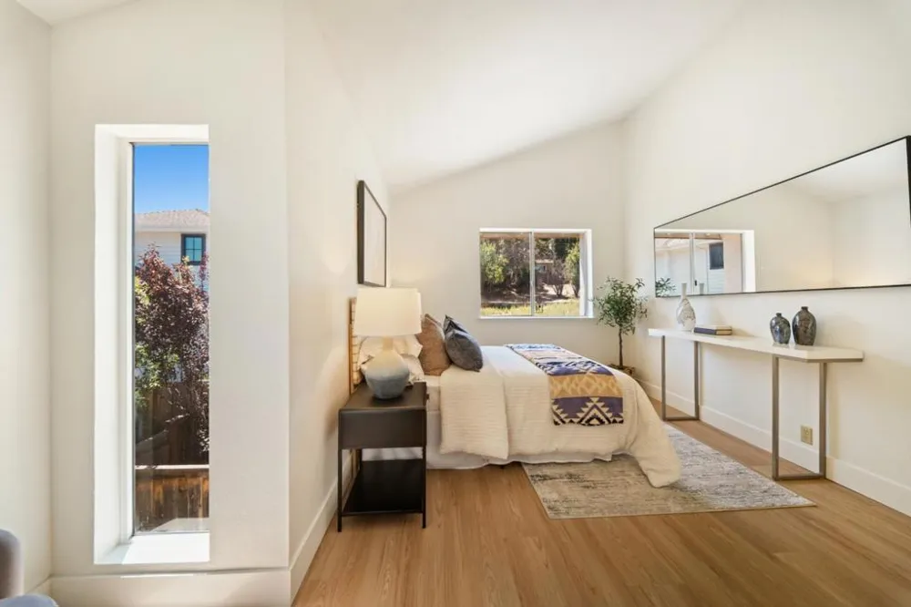 15055 Blossom Hill Road Los Gatos, CA 95032