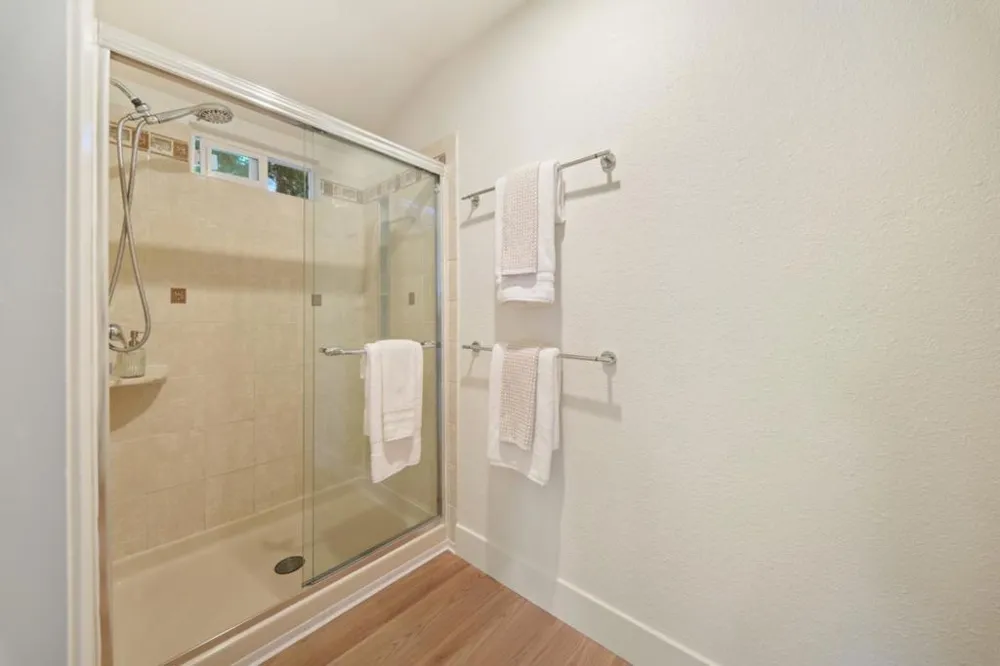 15055 Blossom Hill Road Los Gatos, CA 95032